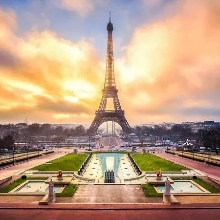 Appartamento De Charme Tour Eiffel Parigi